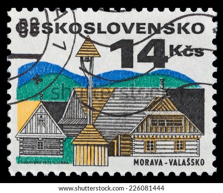 CZECHOSLOVAKIA - CIRCA 1971: stamp printed by Czechoslovakia, shows House and wayside bell stand, circa 1971