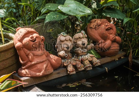 garden figures