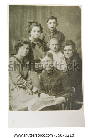 Children\'s family portrait, an old picture