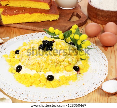 Mimosa cake, setting