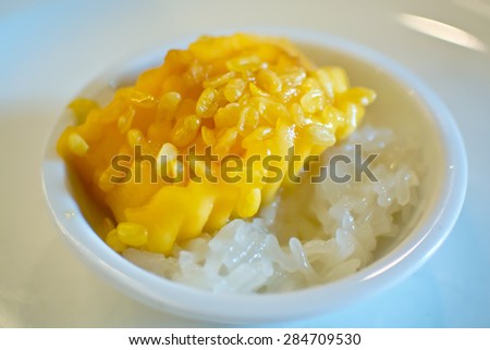 Sweet mango with stick rice , soy and coconut milk of Thailand