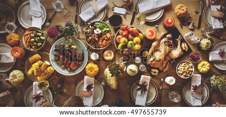 Thanksgiving Celebration Traditional Dinner Table Setting Concept