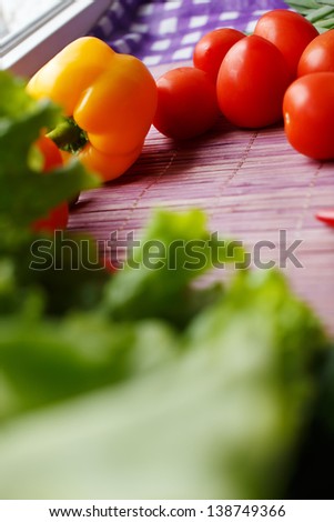 Image of fresh vegetables on the marco mode