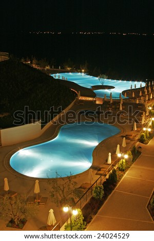greece night pool