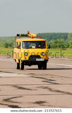 NIZHNY NOVGOROD. RUSSIA. JULY 31, 2014. STRIGINO AIRPORT. Car of technical service of the airport