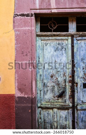 Beautiful colorful old door in San Miguel de Allende - Mexico