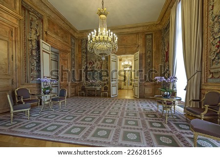 PARIS, FRANCE - OCTOBER 24, 2014 : Inside the palais de elysee, (Elysee palace) in the salon des tapisseries(Tapestry room)