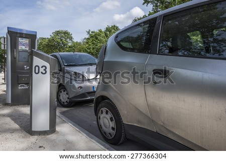 PARIS, FRANCE - MAI 12, 2015: Cars Autololib parked for rental. Autolib is a french carsharing service of electric car.