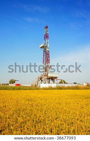 Land drilling rig in autumn