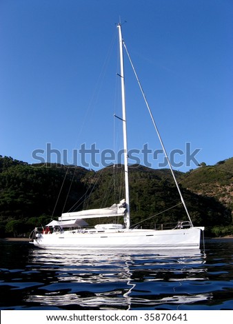 Small yacht without sail