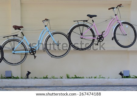 bike decorate on street wall