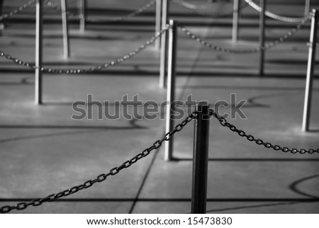 chain link line empty but waiting to be filled in black and white