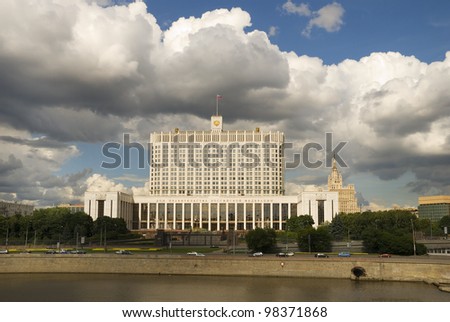 The house of the Government of the Russian Federation. Moscow, Krasnopresnenskaya quay