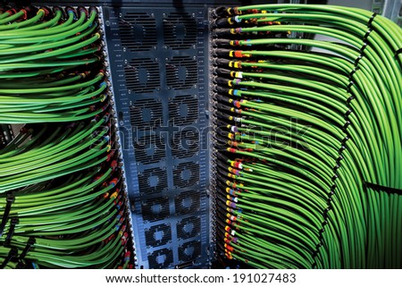 Server with the connected wires green