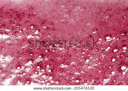 Foam in the preparation of jam or syrup