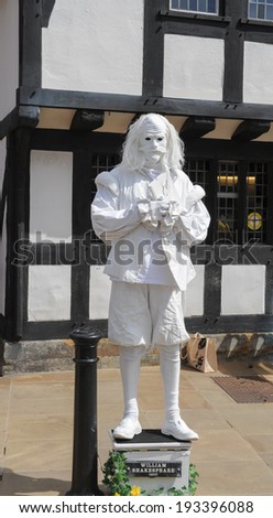 Street performer, acting as William Shakespeare\'s ghost close by to his birthplace on Henley Street in Stratford upon Avon.