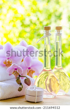 Aromatherapy: rose oil and fizzing pastille for bath