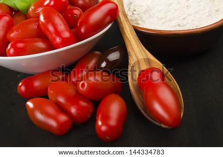 tomato basil flour olive oil for homemade pizza