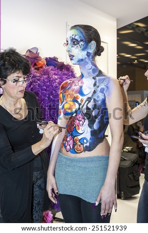 BARCELONA - FEBRUARY 8: Body painting model at STS Beauty Barcelona on February 8, 2014 in Barcelona, Spain.