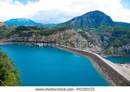 Dam of Serre-Poncon, southeast France.. 123 m high earth core dam.