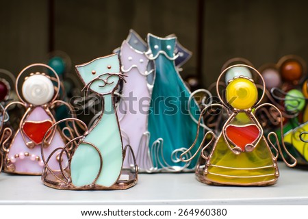 Souvenir statuette cat