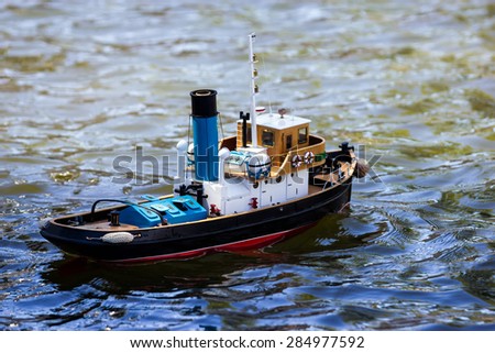 Model ship sails on the Sea, Ocean.