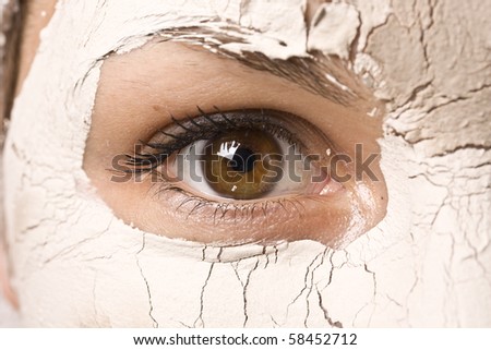 eye of beautiful woman during spa treatment