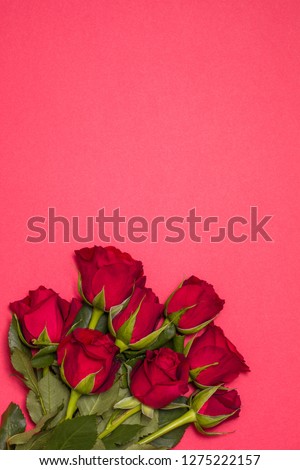 Valentines day background, romantic seamless red background,red rose bouquet, free copy text space