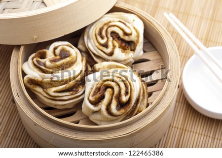 Chinese food - Steamed twisted roll