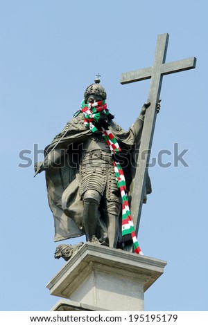 WARSAW, POLAND - MAY 25: Column of the King Sigismund III Vasa with the Legia Warszawa football club scarf on the King\'s neck on May 25, 2014 in Warsaw, Poland. The scarf was put by fans of the club.