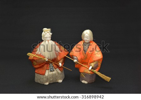 Elderly couple doll / together to live happily until the gray hair grows