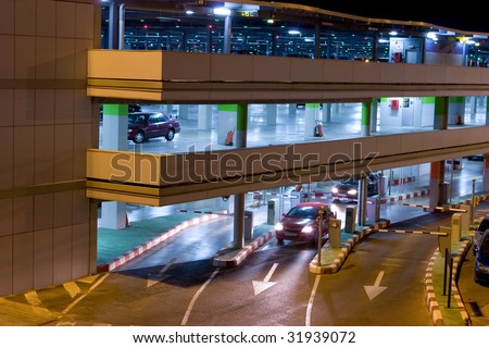 Night Time Parking at the Airport Parking Garage