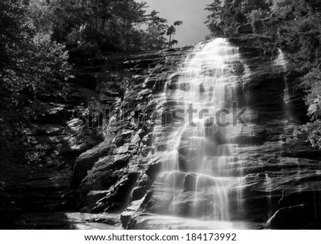 Arethusa Falls in New Hampshire\'s White Mountains, black and white