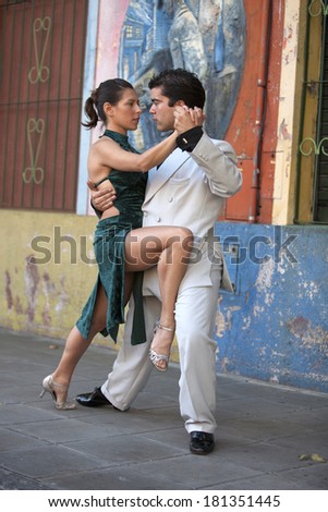 BUENOS AIRES - MARCH 28, 2010: A pair of unidentified tango dancers perform on March 28, 2010 in Buenos Aires, Argentina. The tango dance originated from Buenos Aires and Montevideo, Uruguay.