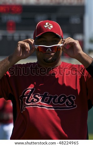 KISSIMMEE, FLORIDA - MARCH 6: Carlos Lee of the Houston Astros on the field prior to a game against the Atlanta Braves on March 6, 2010 in Kissimmee, Florida