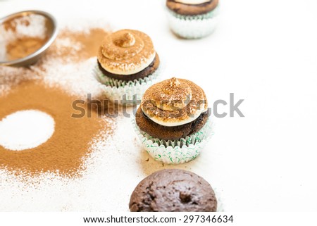 Chocolate cupcakes with mascarpone frosting (Tiramisu cupcakes)
