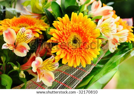 Beautiful bouquet of  Daisies and Lilies
