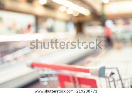 Supermarket store blurred background with bokeh,defocused light in store