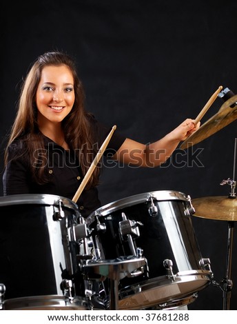 Girl Drums