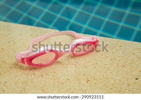 swimming goggles at swimming pool