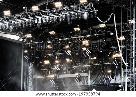 Stage lights setting