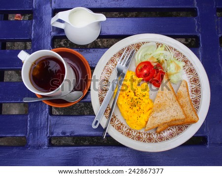 American Breakfast with English Tea and Fresh Milk is ideal morning Breakfast