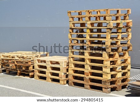 Pallets next to the warehouse building
