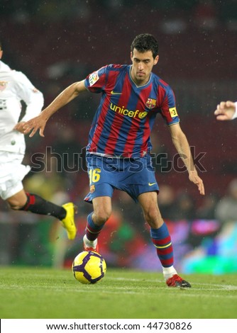 barcelona fc players 2010. 16: FC Barcelona player