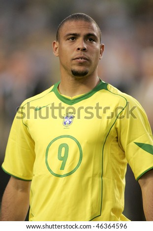 BARCELONA SPAIN MAY 25 Brazilian player Ronaldo before the friendly match between Catalonia vs Brazil at Nou Camp Stadium on May 25 2004 in Barcelona Spain BARCELONA SPAIN MAY 25 Brazilian player Ronaldo before the friendly match between Catalonia vs Brazil at Nou Camp Stadium on May 25 2004 in Barcelona Spain