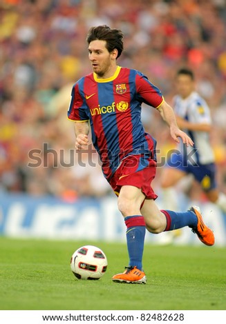 BARCELONA MAY 8 Leo Messi of FC Barcelona during the match between FC Barcelona and RCD Espanyol at the Nou Camp Stadium on May 8 2011 in Barcelona Spain BARCELONA MAY 8 Leo Messi of FC Barcelona during the match between FC Barcelona and RCD Espanyol at the Nou Camp Stadium on May 8 2011 in Barcelona Spain