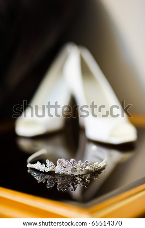 wedding tiara black background