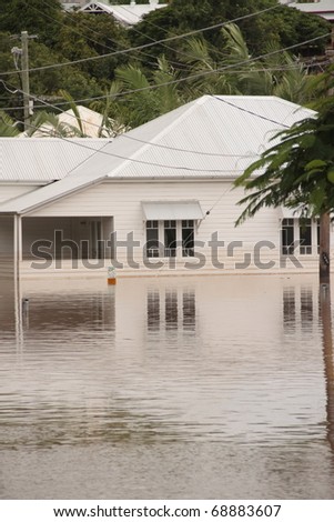 stock photo : BRISBANE, AUSTRALIA - JAN 13 : Flood Brisbane milton area 