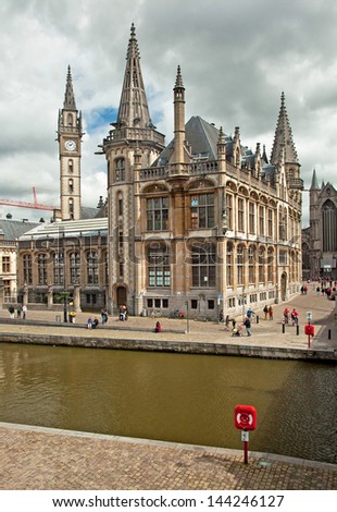 Belgium, Ghent, UNESCO world heritage, Graslei with river leie and the former post office building.