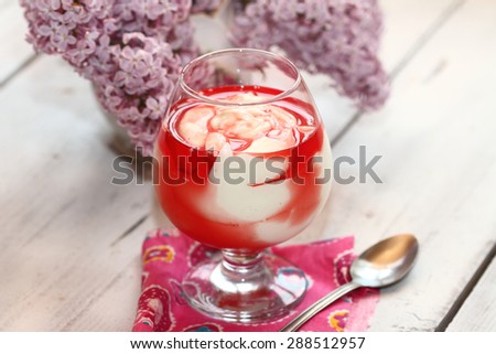cottage cheese dessert with syrup a grenadine